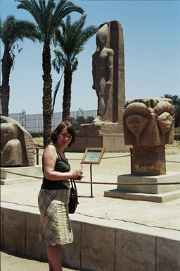 chapiteaux du temple d'Hathor